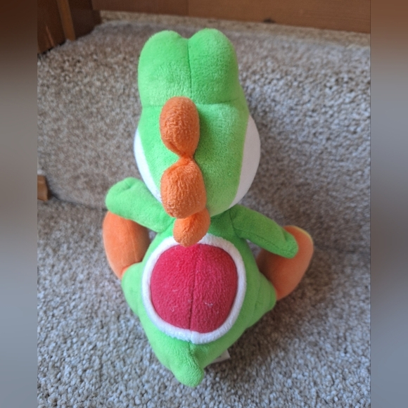 2017 Super Mario Yoshi Plush. 8" - Picture 6 of 6